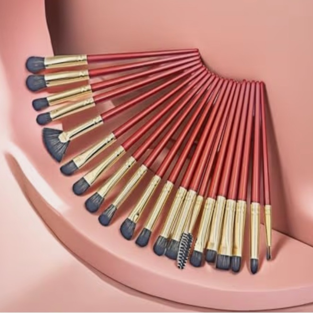 NWT No Label 20pc Premium Makeup Brush Set